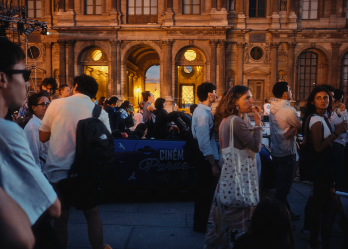 UNE EXPÉRIENCE À CIEL OUVERT EN MINI COOPER CABRIO.